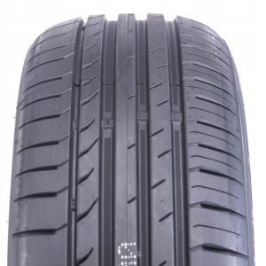 2x OPONY LETNIE 235/40R18 Goodride ZUPERECO Z-107